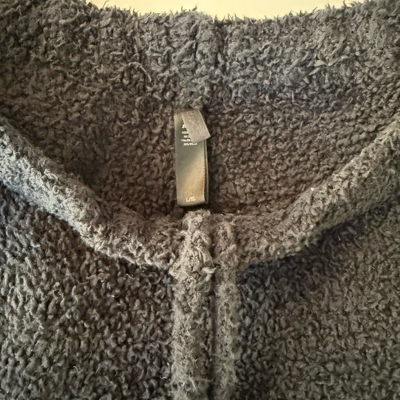 SKIMS Cozy Cropped Pullover + Jogger Set - Picture 8 of 8